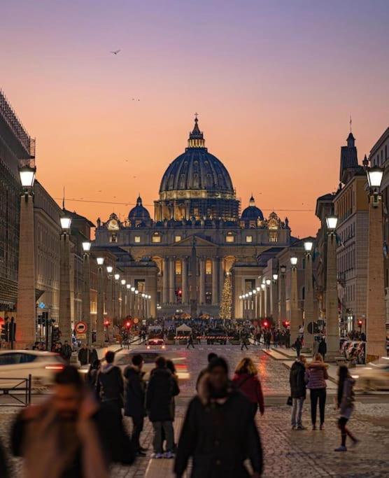 Home Holiday Rome - Basilica San Pietro Luaran gambar